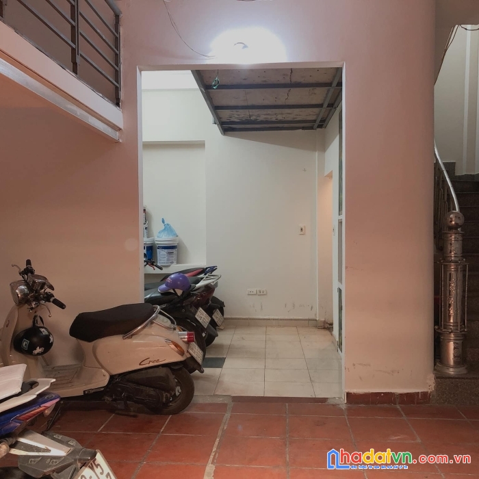 Bán căn hộ dòng tiền phố khâm thiên 41m2 x 6 tầng - 9 phòng - 4.5 tỷ