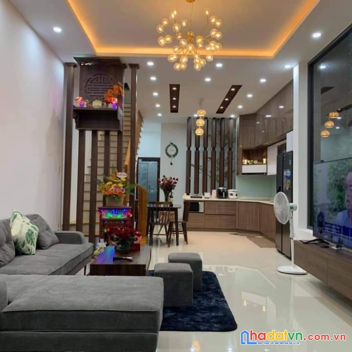 Bán nhà trần đăng ninh cầu giấy - nhà đẹp ở ngay - 10m ra ô tô - 43m2 giá 6 tỷ 1