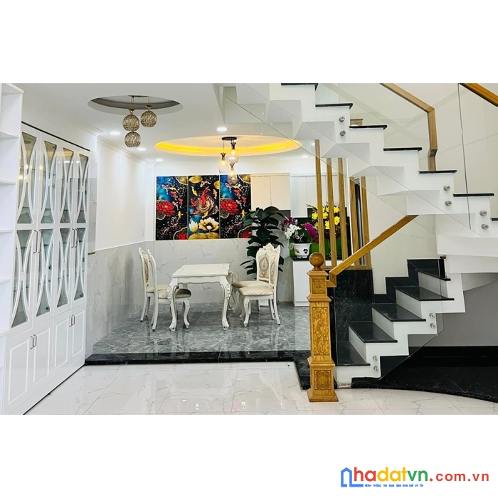 Nhận nhà ngay, gần ngã tư ga nguyễn oanh, sổ hồng, có ngân hàng hỗ trợ