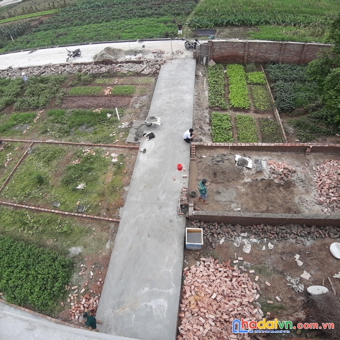 Bán đất đặng xá, gia lâm, hà nội. dt 45m2. mặt tiền 4,5m. đường ô tô. lh 0926782459.