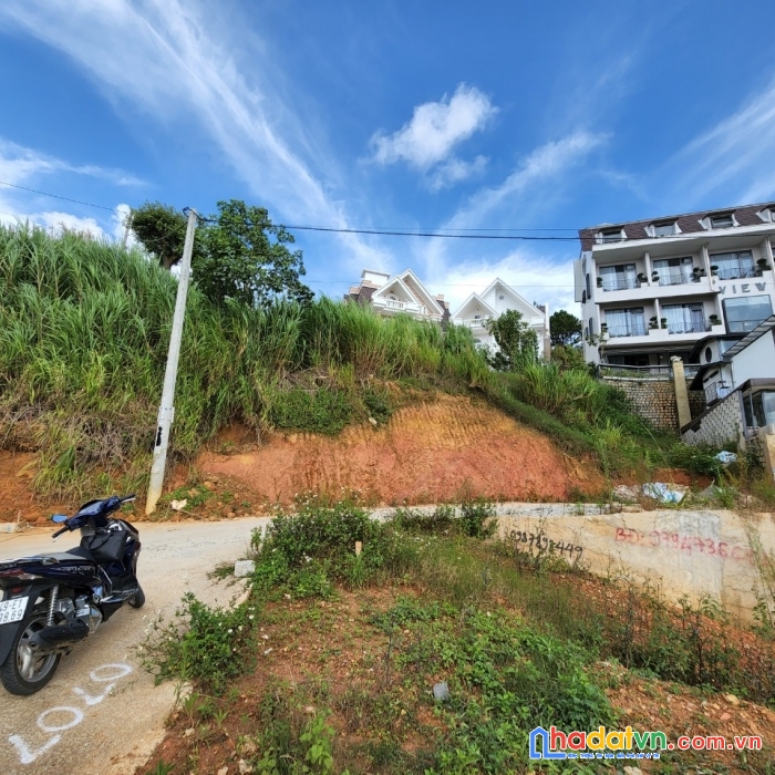 Cần bán đất biệt thự view đẹp đường trịnh hoài đức, đà lạt 361m2