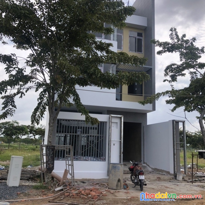 Chính chủ cần bán nền biệt thự đường vành đai 3