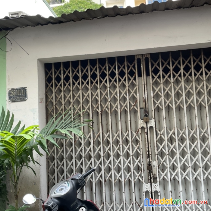Chính chủ cần bán nhà cấp 4  đường cách mạng tháng tám, phường 12, quận 10, tp hồ chí minh
imiễn
