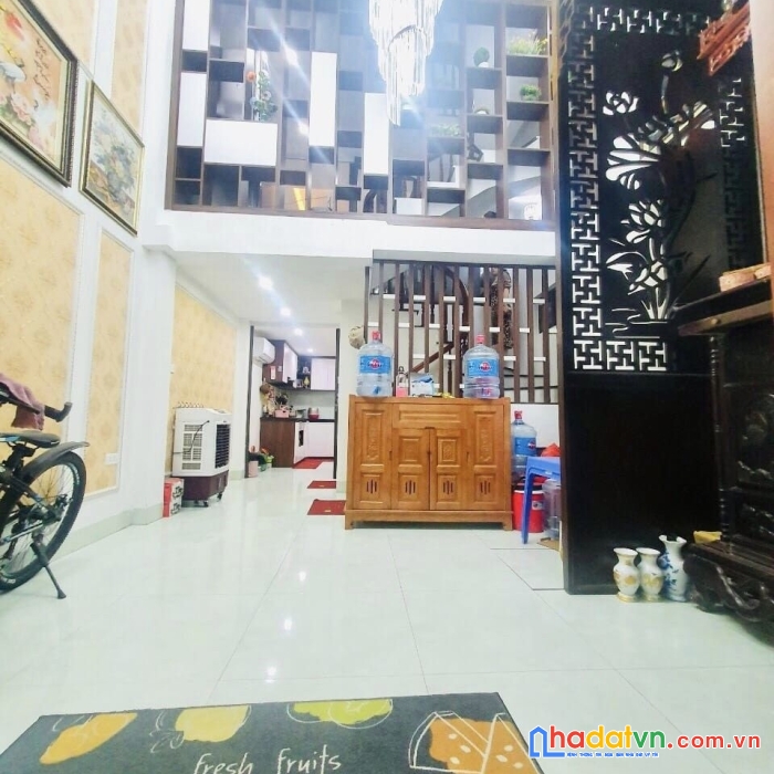 Bán gấp nhà đẹp thanh xuân 5 tỷ, 50m x 5t ngõ thẳng 10m ra phố, nhà đẹp, khu dân trí cao ở sướng