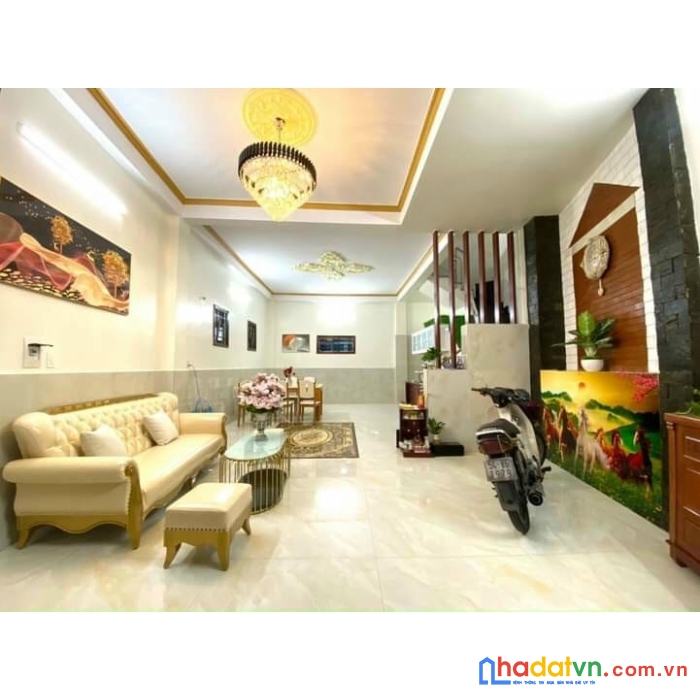 Hẻm 4m, trung tâm quận 3, cách mạng tháng tám, 5 x 10m, 8.2 tỷ