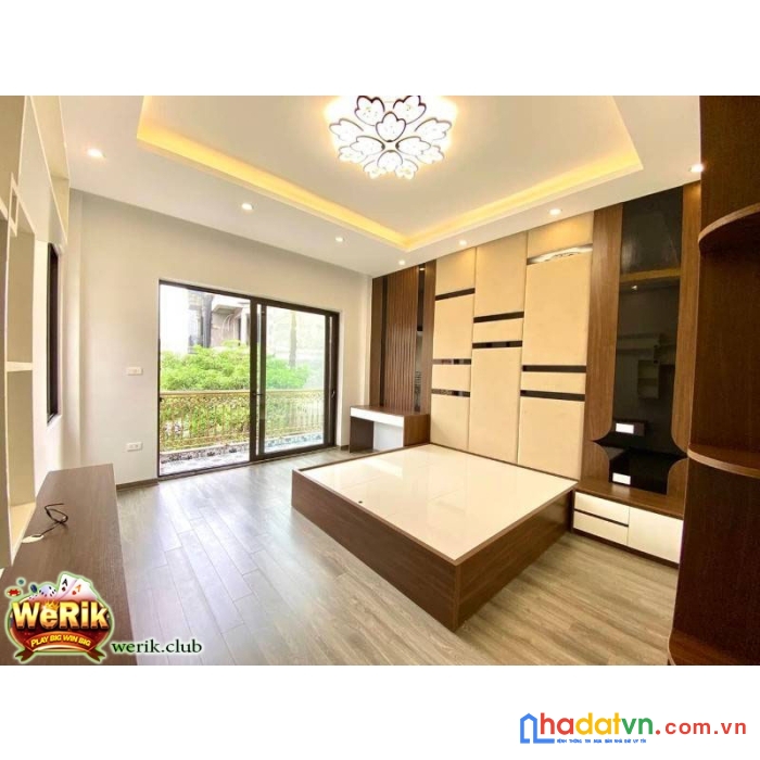 Bán nhà phố ái mộ, bồ đề, 70m, 6t, gara 7 chỗ, thang máy,