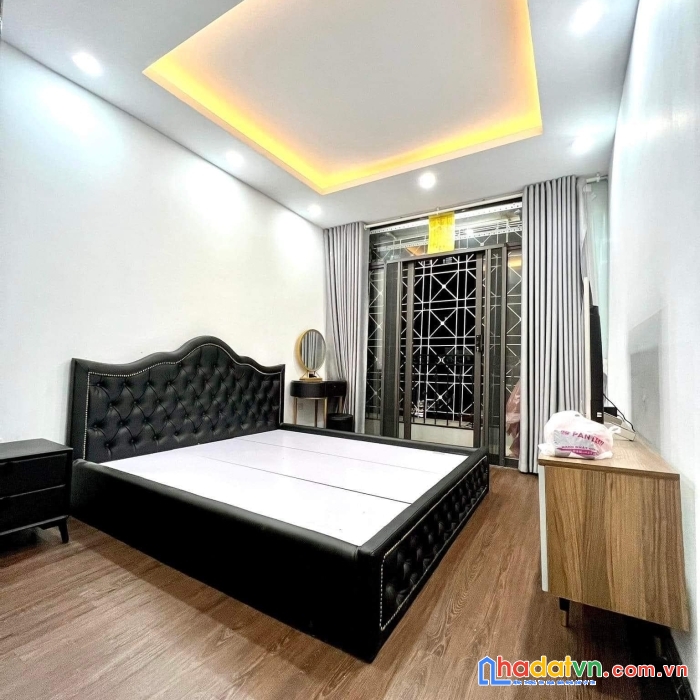 Hoa hậu phố– hoàng đạo thành – thanh xuân- 33m – 5 tầng – ngõ thông – ô tô – kinh doanh – nhỉnh 4