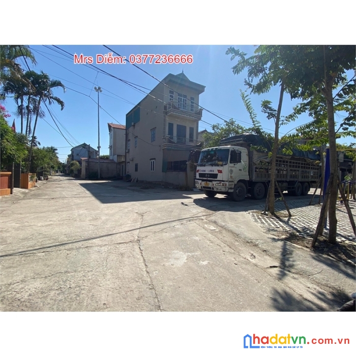 Bán 51.7m đất lô góc giá 48 triệu ngay sát đường đôi lê hữu tựu, nguyên khê, đông anh