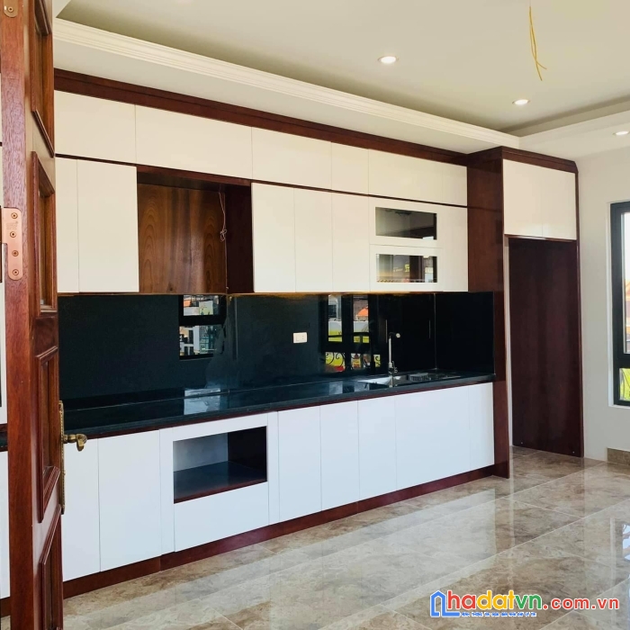 Hot* mặt phố thụy khuê, 8 tầng thang máy, 65m2 chỉ 29 tỷ !!!