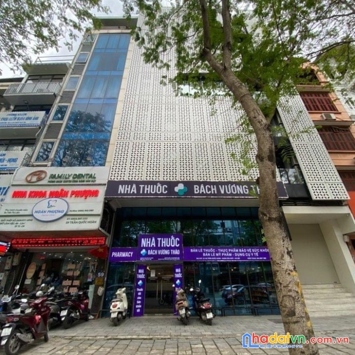 Bán nhà phố trung kính đôi, cầu giấy 215m2, mt 10m,. giá 39 tỷ lh 0977435869.