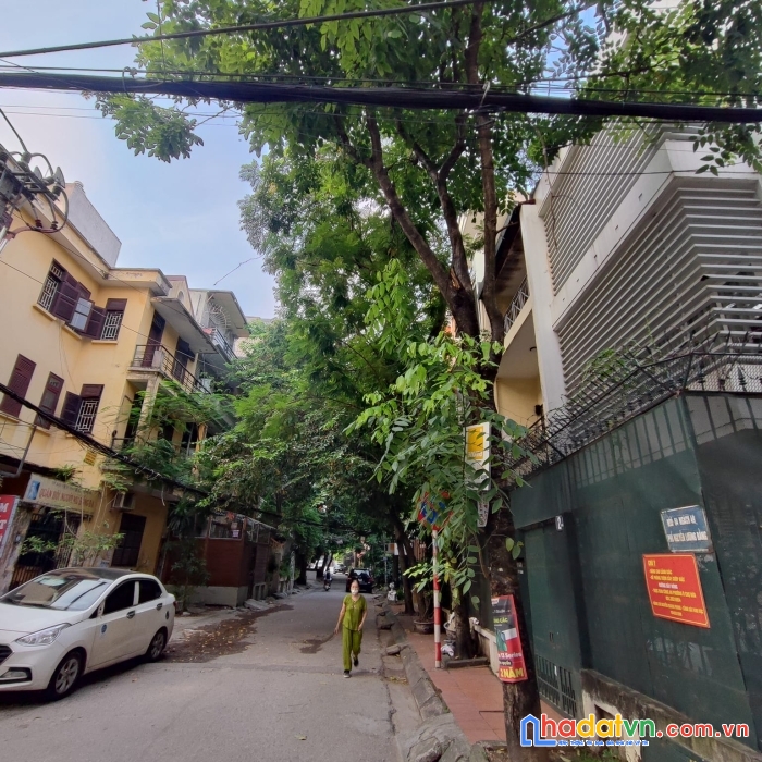 Bán nhà đống đa, phố nguyễn lương bằng, 114m, mt 65m, lô góc, otô tránh, kd, 22 tỷ, 0937651883.