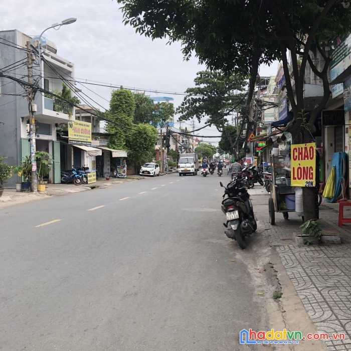 Bán nhà mặt tiền thống nhất 1 trệt 1 lầu kinh doanh được các mặt hàng