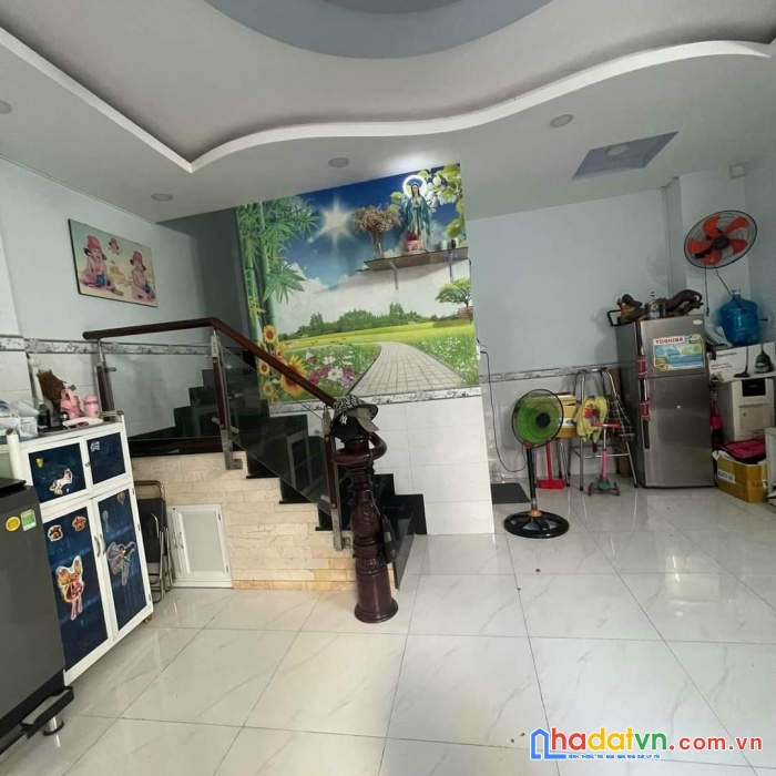 Nhà 2 tầng cực đẹp, khu hiếm nhà bán, phường 25 - bình thạnh, dt 5.4m x6 m, chỉ 4.75 tỷ