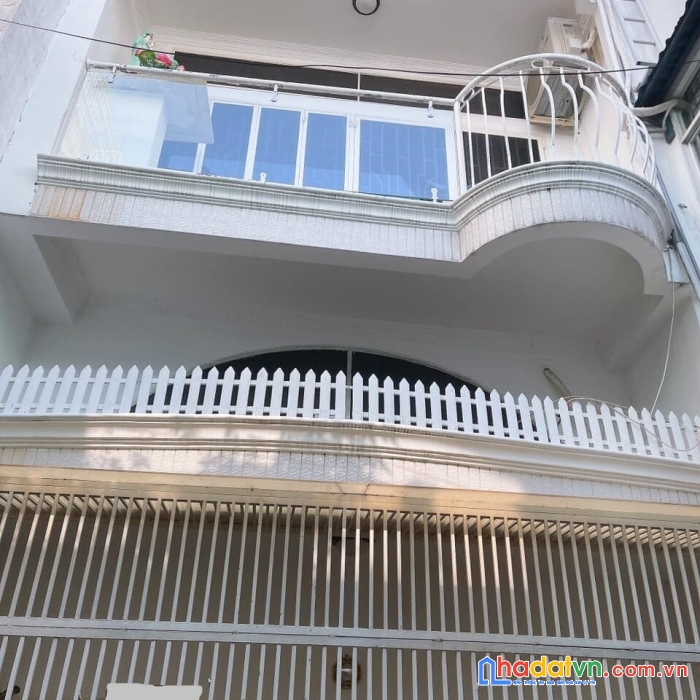 Nhà bán lê văn sỹ, xe hơi tới cửa,3 tầng, nở hậu 5,5m, 54m2. giá 7,85 tỷ tl