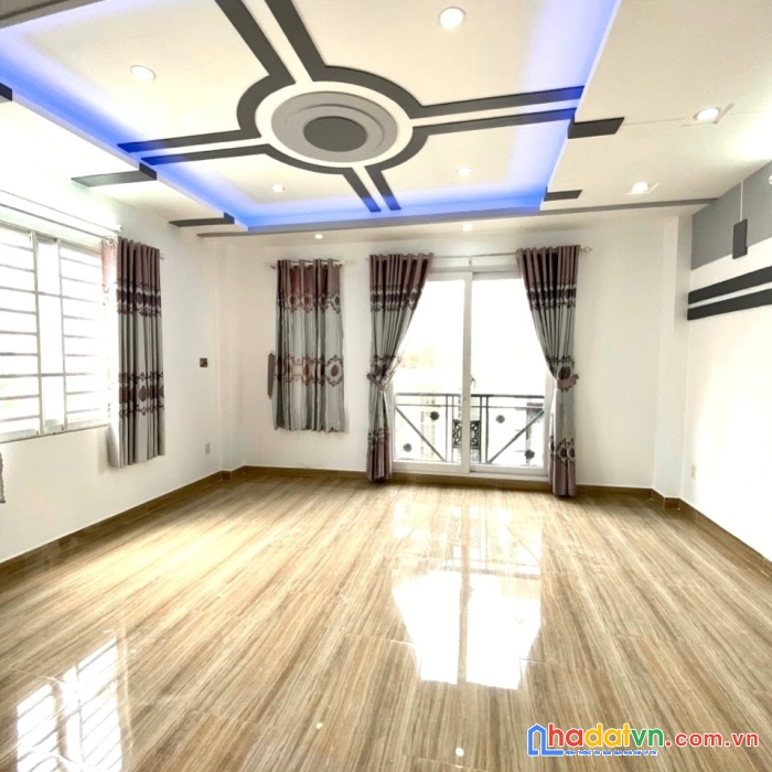 Nguyễn duy cung - hẻm xe hơi - cách mặt tiền đường 20m - 31m2 - chỉ 4 tỷ