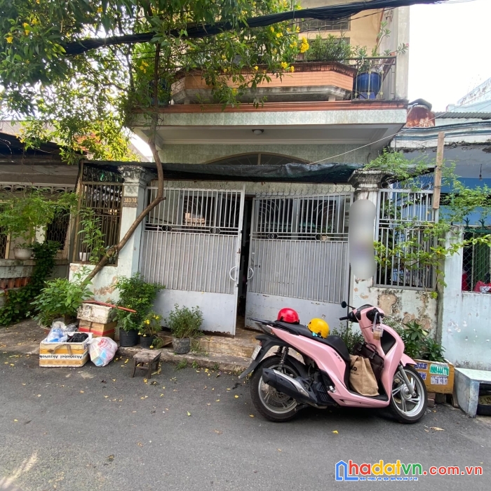 5x16 huỳnh thị hai oto tránh 4.6 tỷ