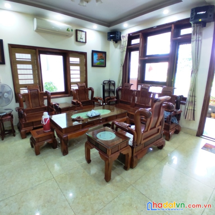 Bán biệt thự bt7 việt hưng, mặt phố view vườn hoa, 34.5 tỷ