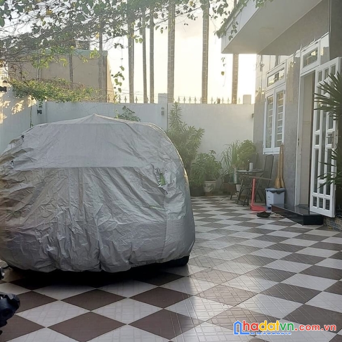 Bán biệt thự mini thạnh lộc ,quận 12- 210m2- ngang 17m- 3 tầng rất đẹp