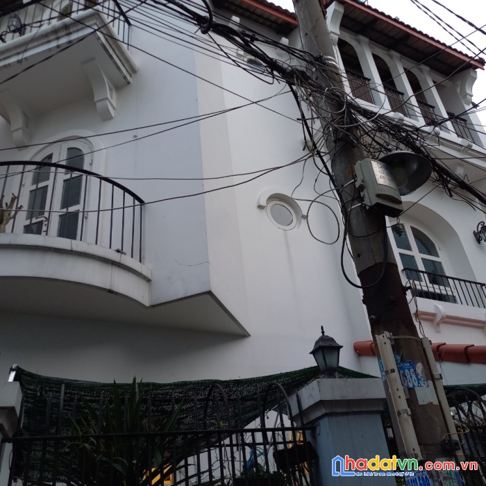 Bán nhà tân binh hxh biệt thư mini 75m2 3 tầng đẹp lung linh ngang 10m hoàng văn thụ 7.5 tỷ.