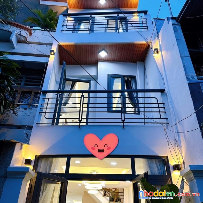 Nhà mới 4 tầng btct phường 7 bình thạnh,dt 40m2 hxh thông,chỉ 6.45 tỷ