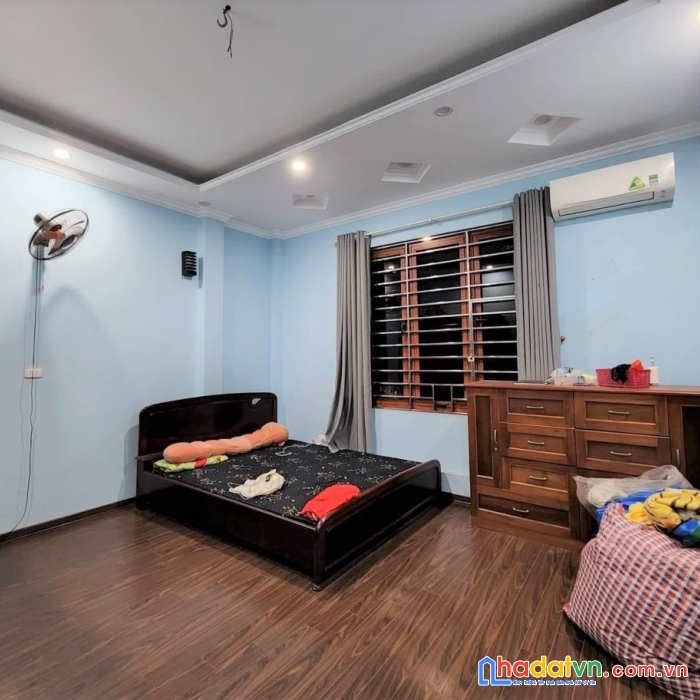 Bán nhà trương định, hoàng mai, dân xây, 2 thoáng, giá rẻ, 35m2, chỉ 2.3 tỷ