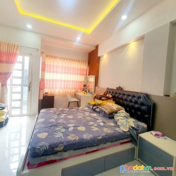 Hàng ngon ngô gia tự .q 10_ 4 tầng giá 10 tỷ