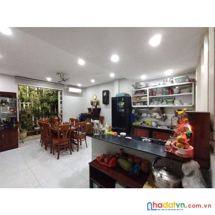 Bán nhà mặt tiền thụt ngô gia tự .59 m 5 tầng.vip, q10. giá 10 tỷ