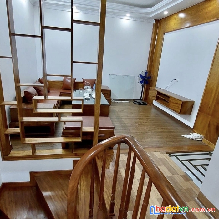 Bán nhà lê đức thọ ô tô kinh doanh 45m2 mt 4 m 5 tâng mới giá chỉ 6 tỷ.