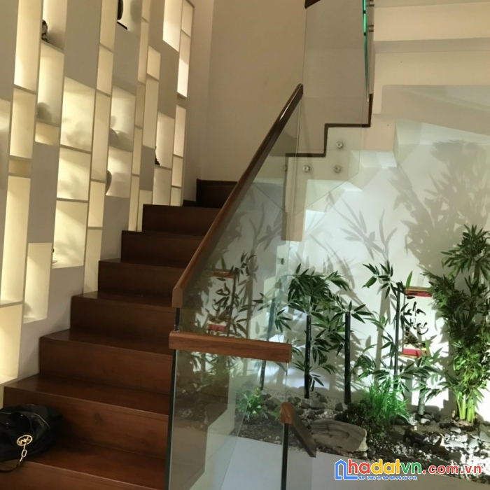 Bán nhà 2 mặt tiền trần quang khải quận 1, tp hồ chí minh (giá 20,5 tỷ)