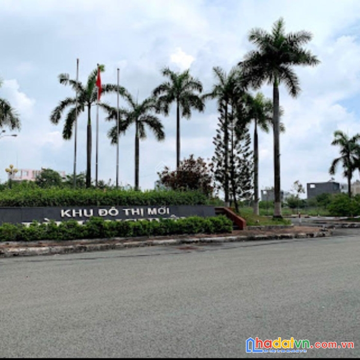 Chính chủ bán đất siêu đẹp kdc bình nguyên, làng đại học thủ đức, 100m2, giá 4 tỷ, sổ hồng riêng