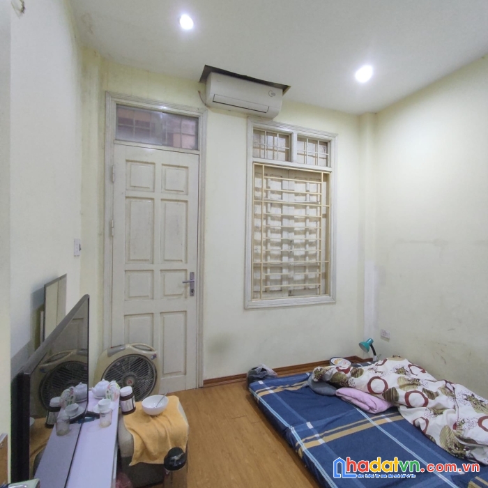 Bán nhà mặt phố trung kính - 5 tầng - kinh doanh - cho thuê - ô tô tận nhà. liên hệ: 0948707105