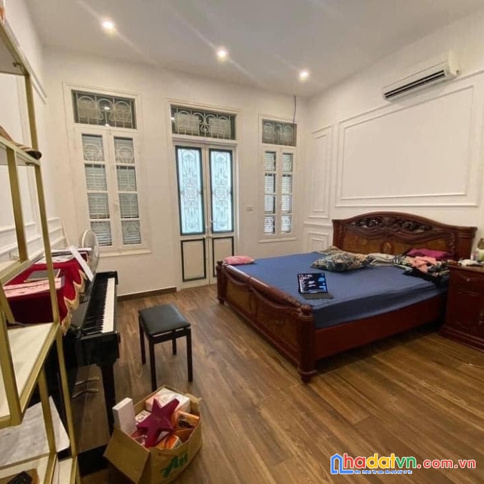 Bán nhà hồ tùng mẫu, 3 tầng x 40m2, gần ô tô, gần phố, 3.85 tỷ.