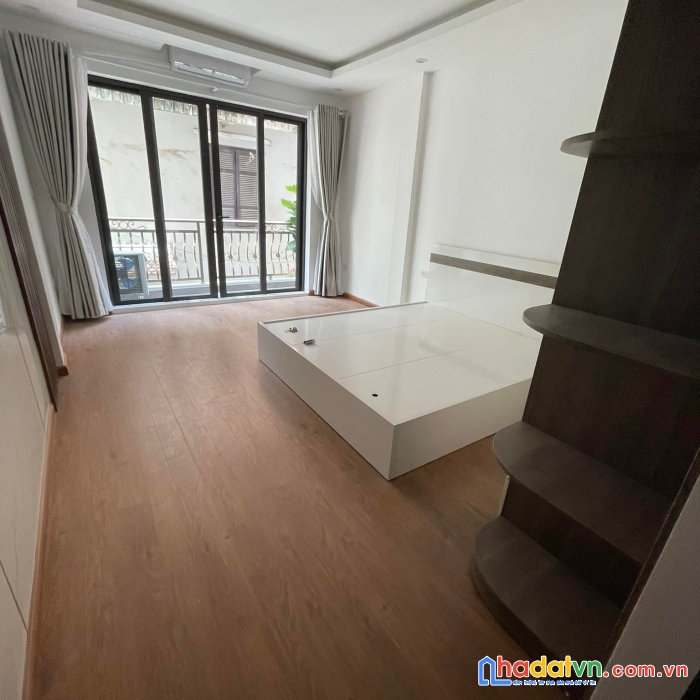 Bán nhà phố vũ ngọc phan-đống đa, ngõ ôtô tránh, 6 tầng dt50m2, mt6m. 0338080356