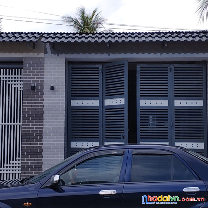 Bán gấp nhà mới, khu vực chợ cư trú, ninh thạnh, tây ninh