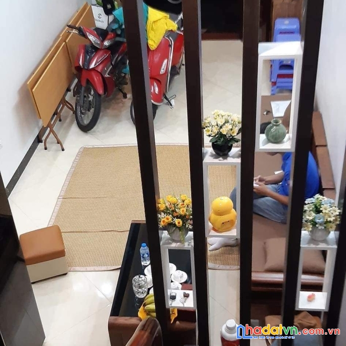 Bán nhà phố mã mây hoàn kiếm, phố cổ, kinh doanh sầm uất, khách tây nhiều, mặt tiền vỉa hè rộng 6m