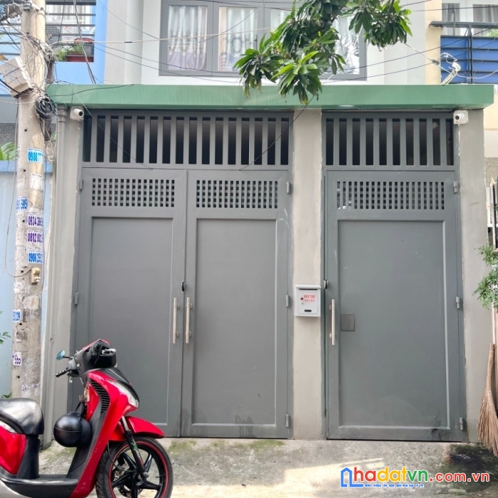 Bán chvd (17 phòng) thu nhập 1 tỷ/năm cư xá đồng tiến đường thành thái p14q10