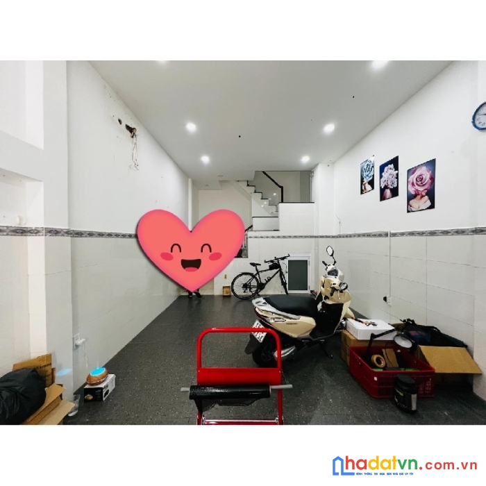 Bán nhà đường giải phóng phường 4 tân bình