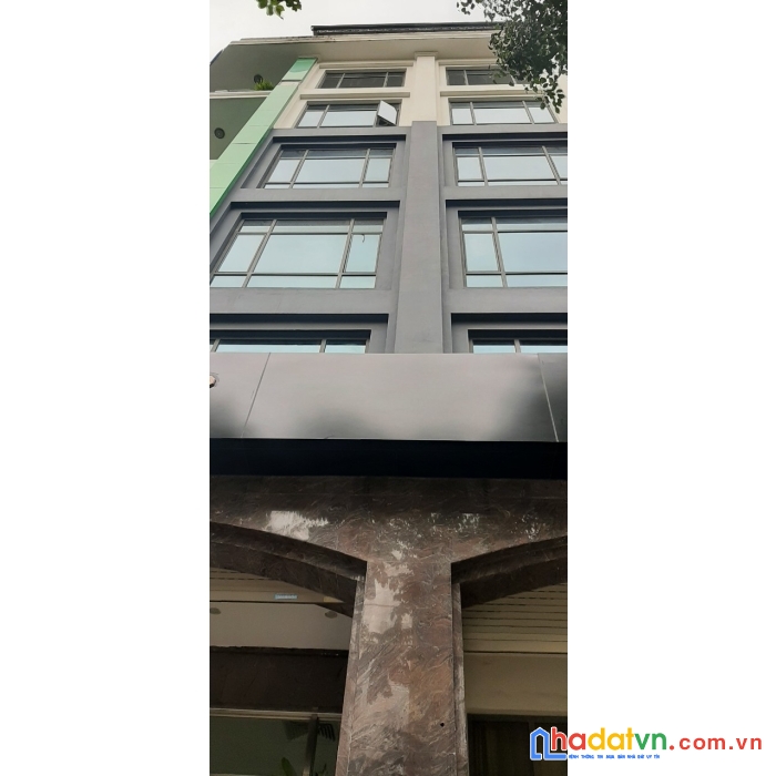 Siêu phẩm nhà phố nguyễn ngọc vũ - 68m2 giá 18,5 tỷ.