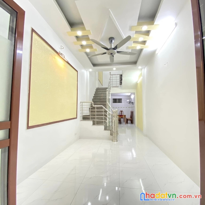 Bán nhà hoàng mai,  hà nội 40m2 cực đẹp giá  rẻ. mua bán nhà đất , bât dong san hoàng mai.