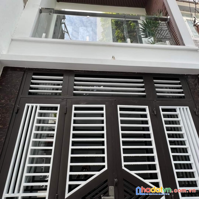 Hàng nóng q6,  bà hom, gần chợ phú lâm, vòng xoay cây gõ, sổ nở hậu tài lộc, nhà mới đẹp vào ở