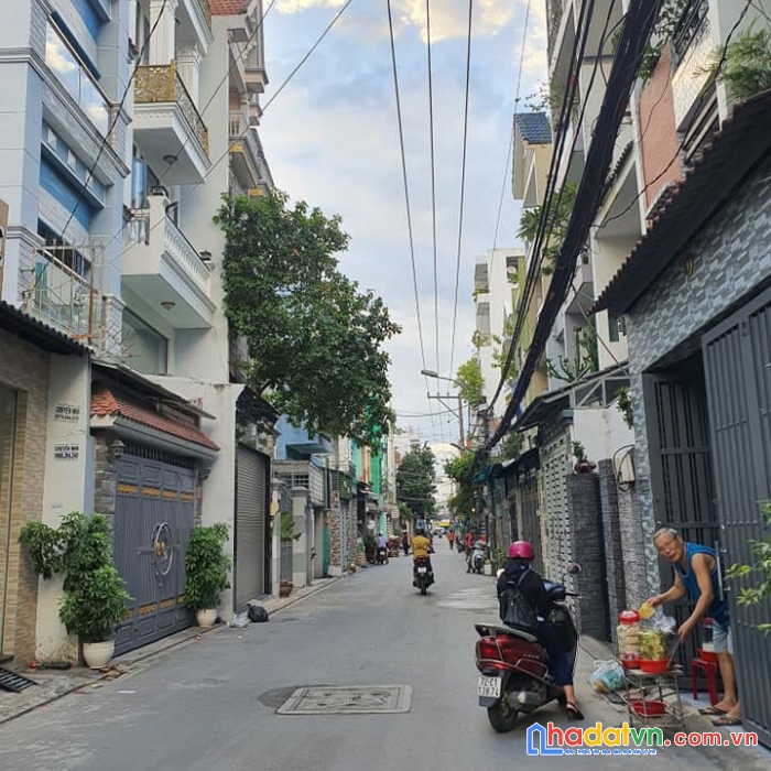 (sock) chỉ 8 tỷ, bán nhà hxh 1/ quang trung, 4.8 x 18, 4t như mới, 0967229394