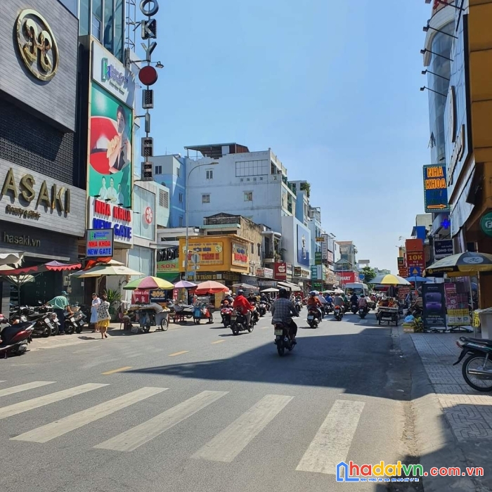 Bán nhà tân phú, sát mt phạm quý thích, gần chợ tân hương, vườn lài, văn cao, sổ vuông vức, 2tầng