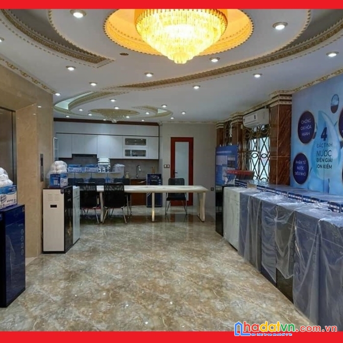 Bán tòa nhà hồng tiến dt 168 m2 7 tầng ô tô thang máy ở kd vp siêu xịn