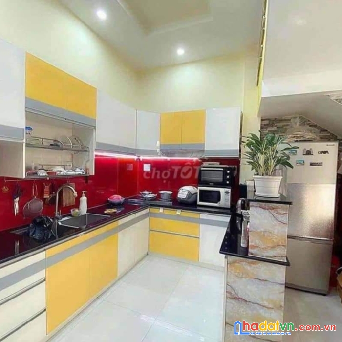 Bán nhà khu bàu cát,p12,tân bình,3 tầng,3pn,sân thượng,chỉ 6,6 tỷ.