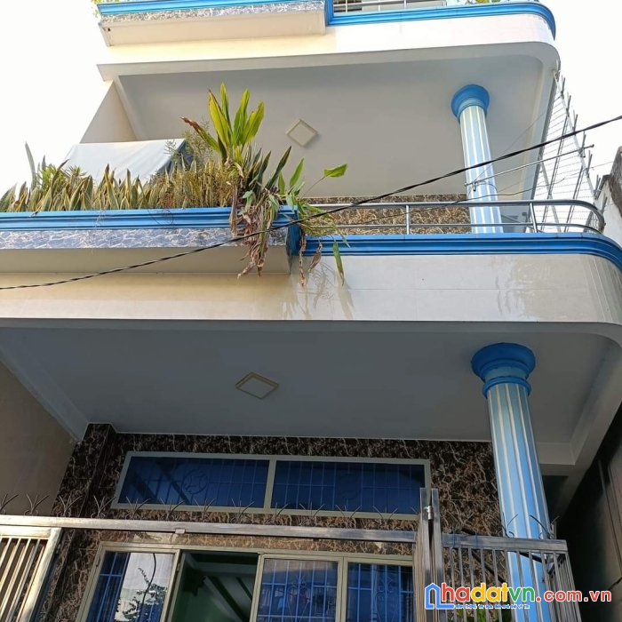 Bán nhà tân phú, hxh 6m quay đầu, sát mt trần văn cẩn, gần lũy bán bích, hòa bình, sổ vuông vắn,
