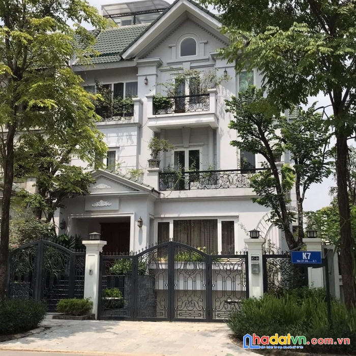 Biệt thự âu cơ - quảng an - tây hồ. ô tô 5 tạ  qua. ngõ thông. dt 160m2. giá 15 tỷ nhỉnh