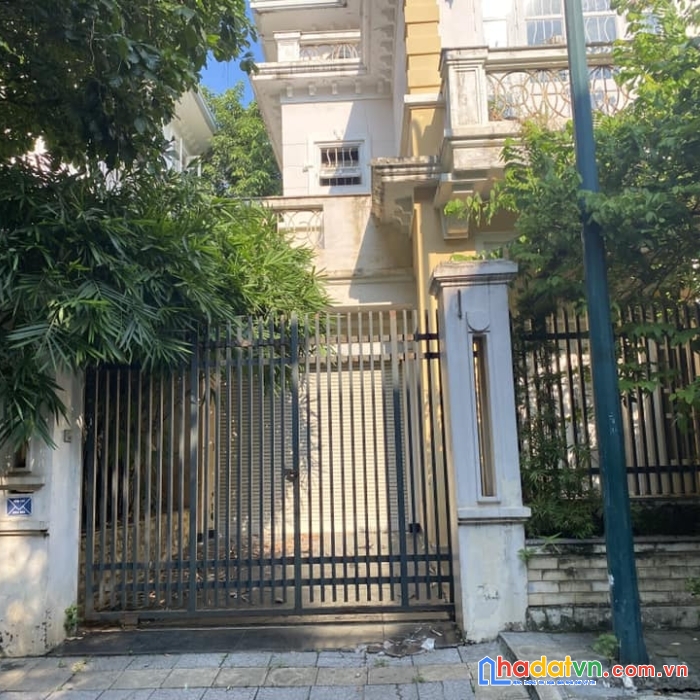 Nhà vĩnh phúc - hoàng hoa thám - ba đình. phân lô. ô tô tránh. gara đôi. giá 22,8 tỷ