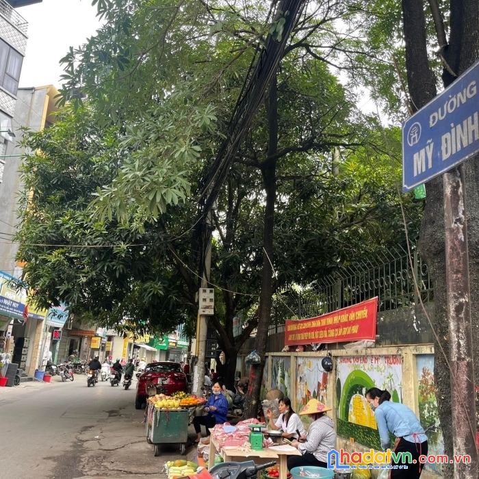 Bán gấp khu nhà trọ 72 m2 nhân mỹ, nam từ liêm phù hợp xây 8 tầng thang máy giá 5 tỷ.