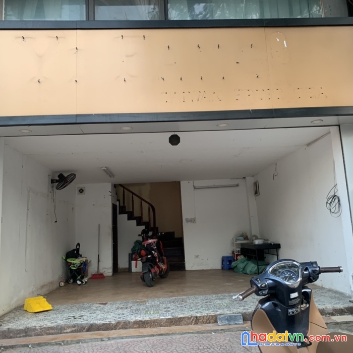 Bán nhà mặt tiền 5.5m mặt phố nguyễn văn cừ long biên kinh doanh đỉnh