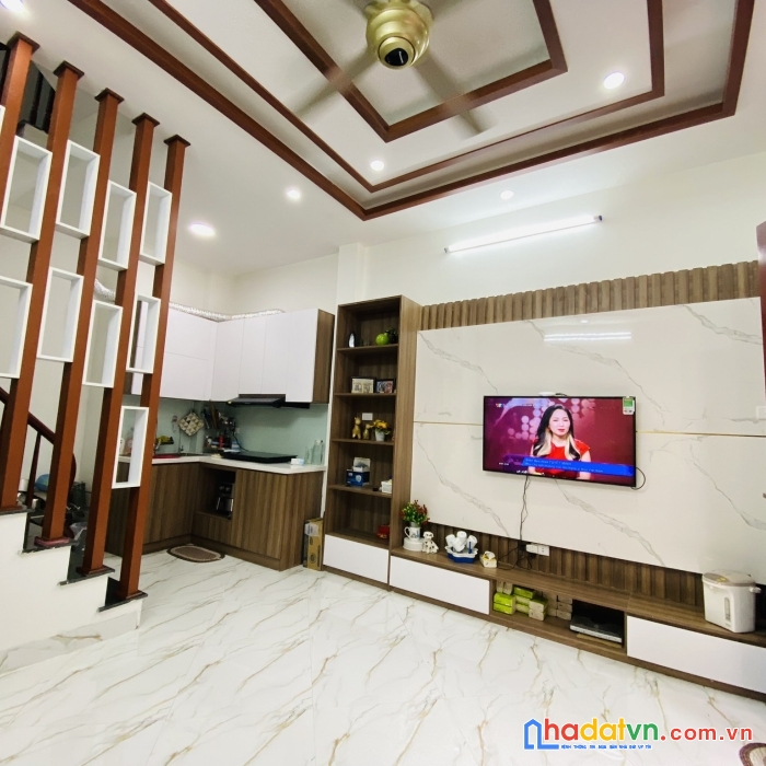 Bán nhà thịnh liệt,giải phóng dt 43m2 x5t,giá 4.15 tỷ,mới,đẹp,ở luôn